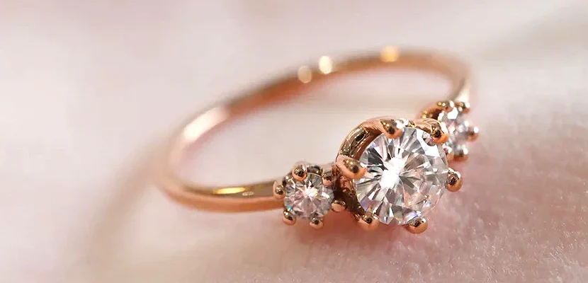 Tendances bagues de mariage : or jaune, blanc, rose expliqué